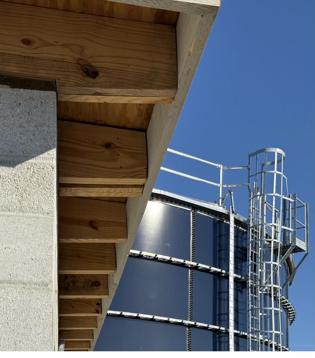 Lakefront water storage tank construction detail, South Florida